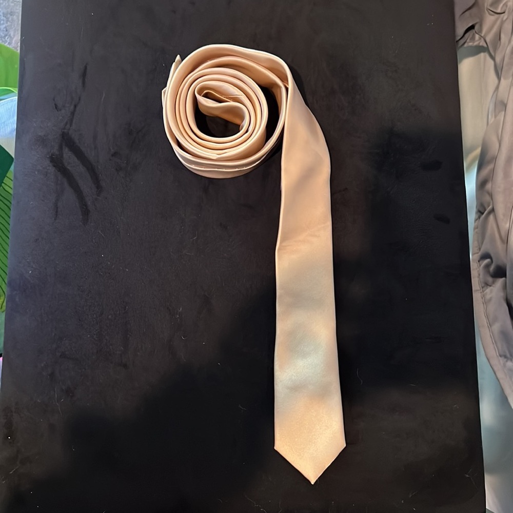 Tie Bundle! Excellent Condition! - image 5